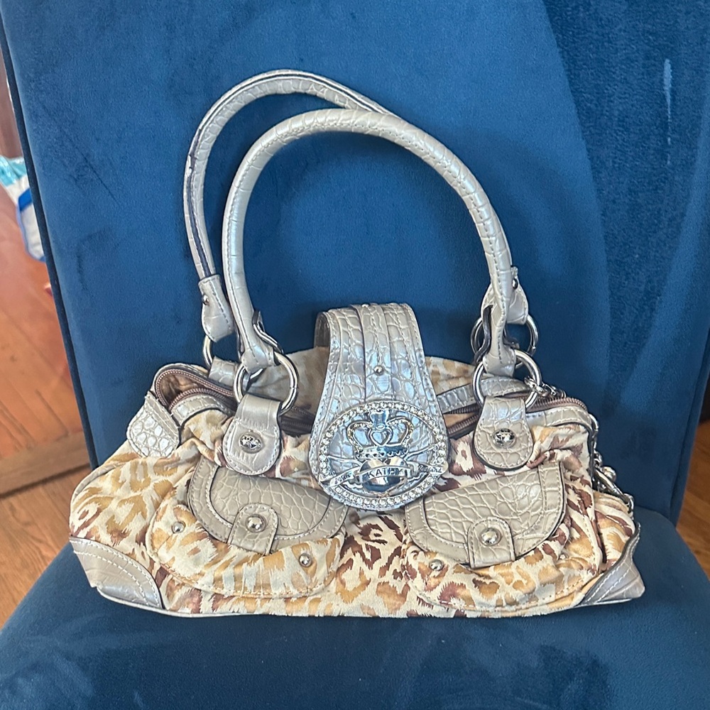 Kathy Van Zeeland cheetah print bag